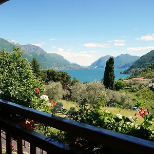 Holiday home Bellagio's Sunrise