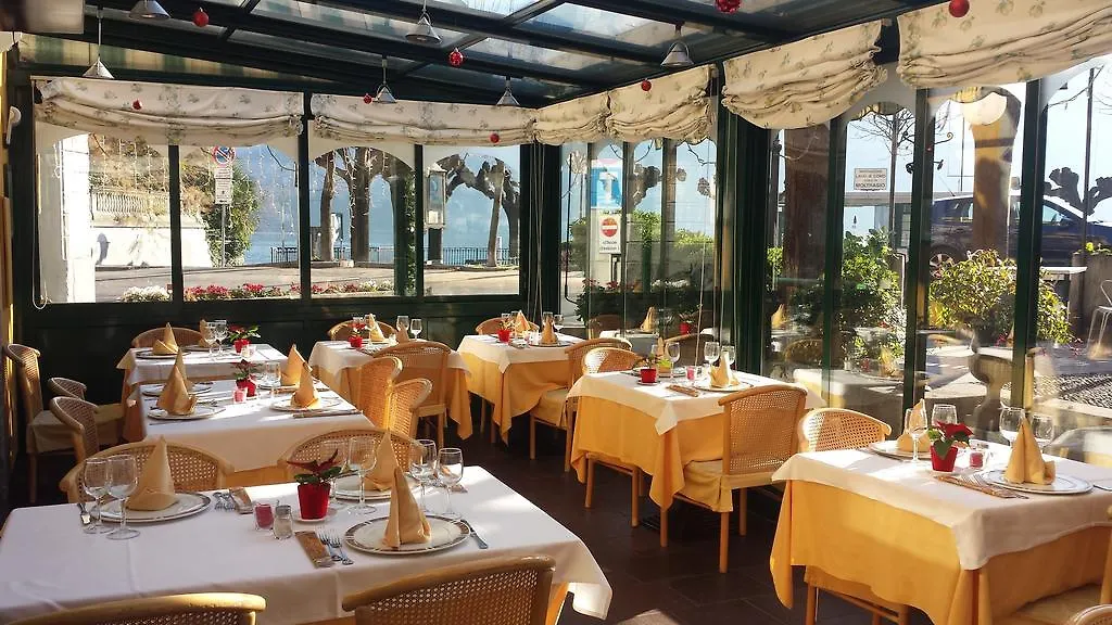 Hotel Posta Мольтрасио Италия